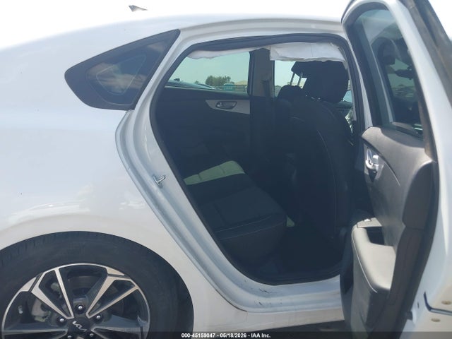 Aukcja sprzedaży 2024 Kia Forte Lxs, vin: 3KPF24AD0RE825604, numer aukcji: 45159047