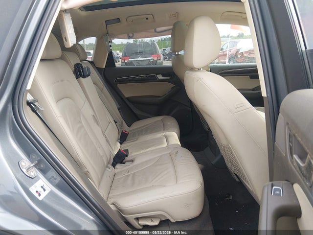 2014 Audi Q5 2.0t Premium მანქანა იყიდება აუქციონზე, vin: WA1LFAFP8EA060691, აუქციონის ნომერი: 45159095
