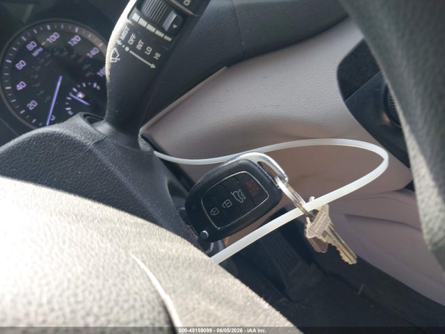 Продаж на аукціоні авто 2016 Hyundai Tucson Se, vin: KM8J3CA49GU127519, номер лоту: 45159099