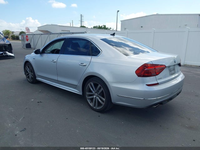 Продаж на аукціоні авто 2017 Volkswagen Passat 1.8t R-line, vin: 1VWDT7A36HC068403, номер лоту: 45159123