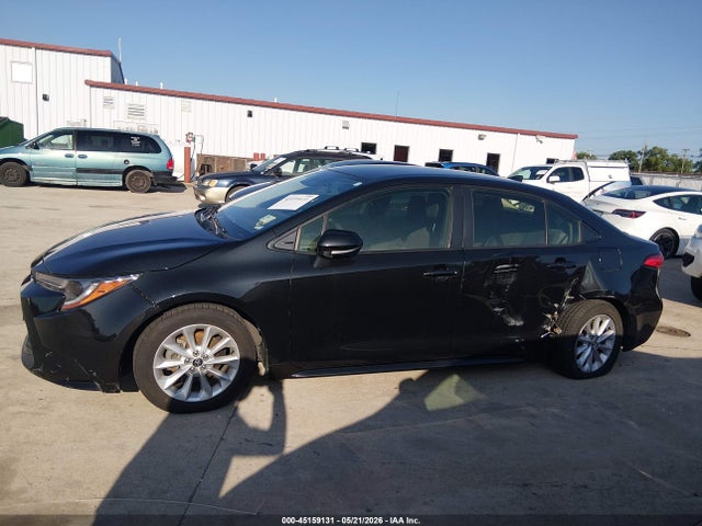 45159131 :رقم المزاد ، JTDVPMAE8MJ151672 vin ، 2021 Toyota Corolla Le مزاد بيع