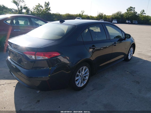 45159131 :رقم المزاد ، JTDVPMAE8MJ151672 vin ، 2021 Toyota Corolla Le مزاد بيع