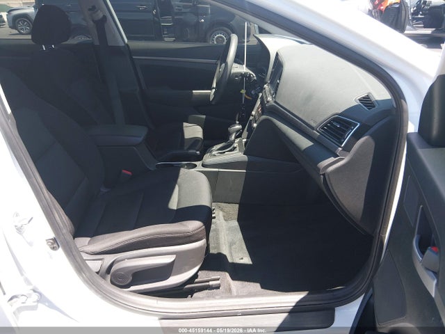 Продаж на аукціоні авто 2018 Hyundai Elantra Sel, vin: 5NPD84LF4JH356683, номер лоту: 45159144