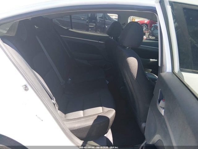 Продаж на аукціоні авто 2018 Hyundai Elantra Sel, vin: 5NPD84LF4JH356683, номер лоту: 45159144