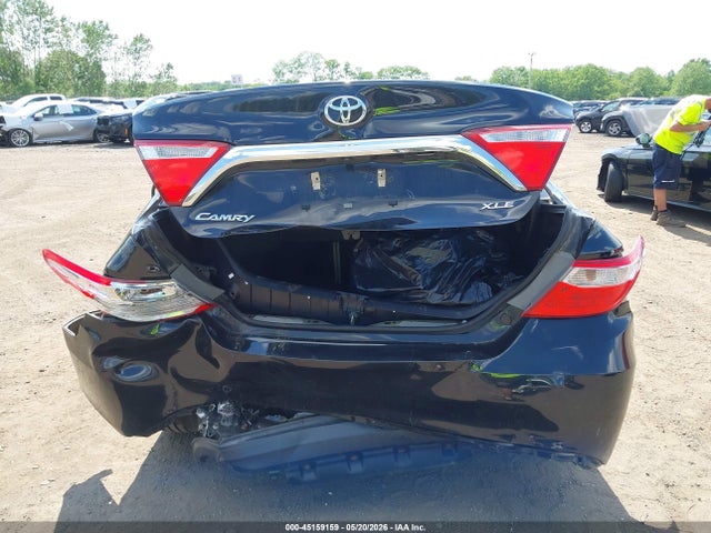 2015 Toyota Camry Xle მანქანა იყიდება აუქციონზე, vin: 4T1BF1FK8FU984520, აუქციონის ნომერი: 45159159