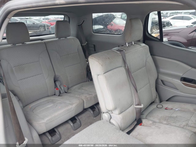 GMC Acadia Sle-1 2018 1GKKNKLA7JZ240755 Image 8