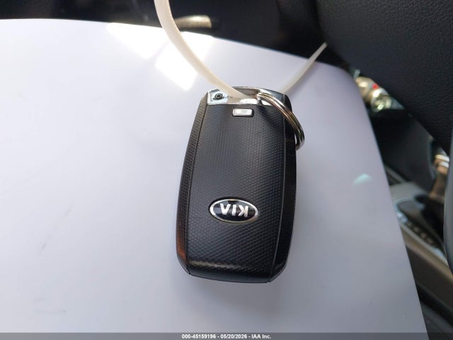 2019 Kia Optima Hybrid Ex მანქანა იყიდება აუქციონზე, vin: KNAGU4LEXK5032104, აუქციონის ნომერი: 45159196