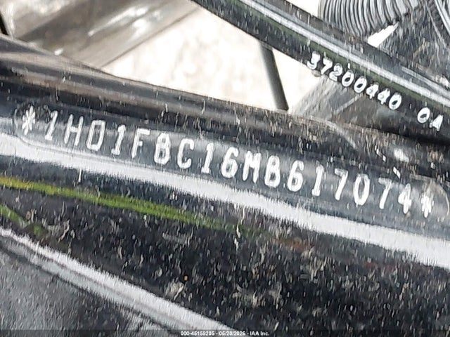Harley-Davidson FLHR 2021 1HD1FBC16MB617074 Image 10