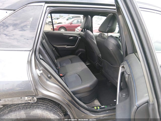 45159206 :رقم المزاد ، 4T3E6RFV2MU057734 vin ، 2021 Toyota Rav4 Hybrid Xse مزاد بيع