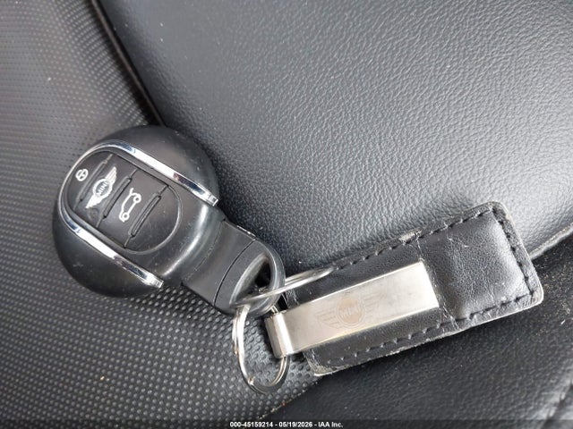 Продажа на аукционе авто 2017 Mini Hardtop Cooper S, vin: WMWXP7C31H3B94590, номер лота: 45159214