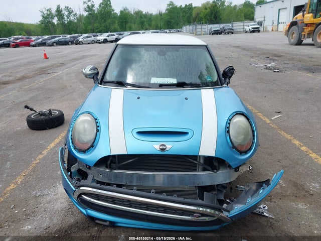 Продажа на аукционе авто 2017 Mini Hardtop Cooper S, vin: WMWXP7C31H3B94590, номер лота: 45159214