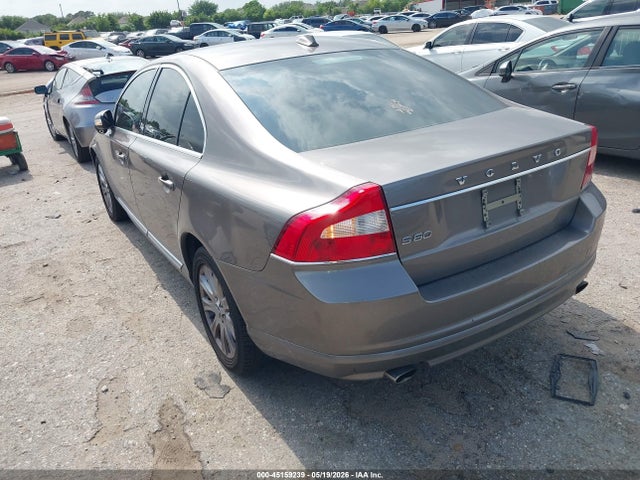 45159239 :رقم المزاد ، YV1952AS1B1144197 vin ، 2011 Volvo S80 3.2 مزاد بيع