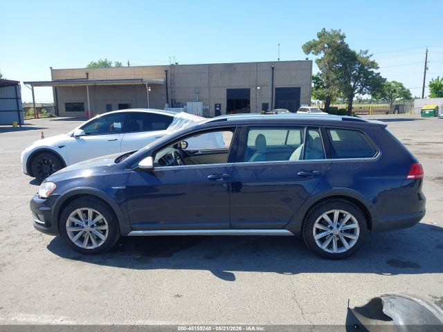 Aukcja sprzedaży 2017 Volkswagen Golf Alltrack Tsi S/tsi Se/tsi Sel, vin: 3VWH17AU6HM517075, numer aukcji: 45159240