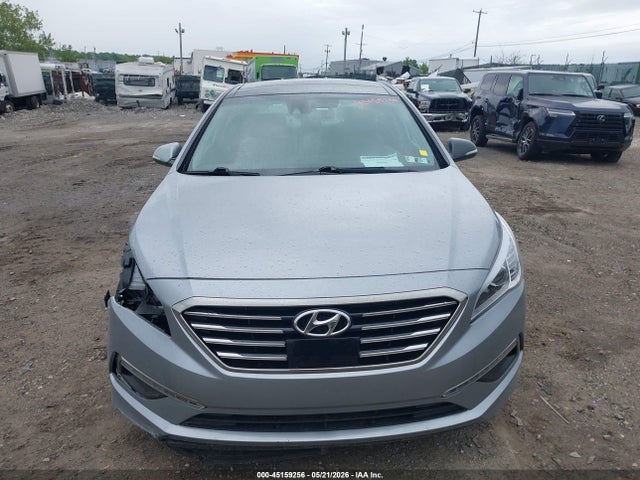 Hyundai Sonata Limited 2015 5NPE34AF2FH137637 Image 12