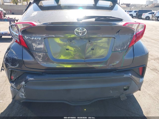 Toyota C-HR LE 2019 JTNKHMBX3K1060592 Image 17
