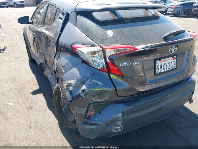 Toyota C-HR LE 2019 JTNKHMBX3K1060592 Image 18
