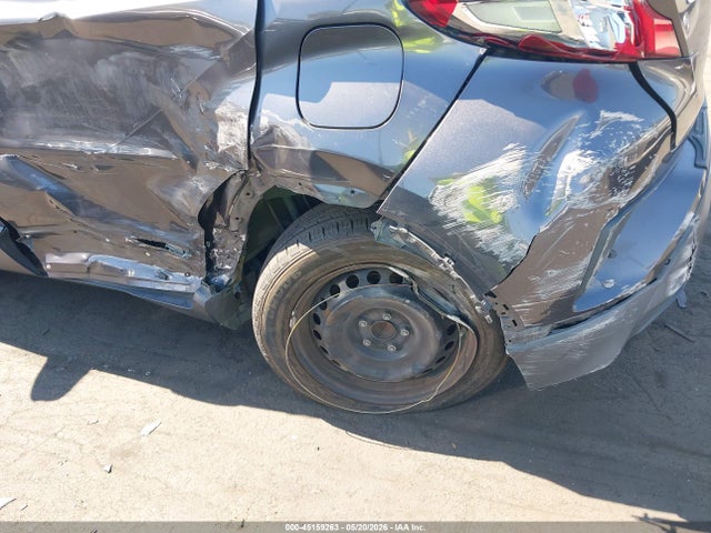 Toyota C-HR LE 2019 JTNKHMBX3K1060592 Image 19