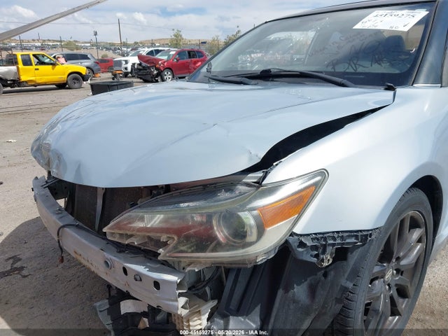 Scion Tc 10 Series 2014 JTKJF5C76E3070495 Image 17