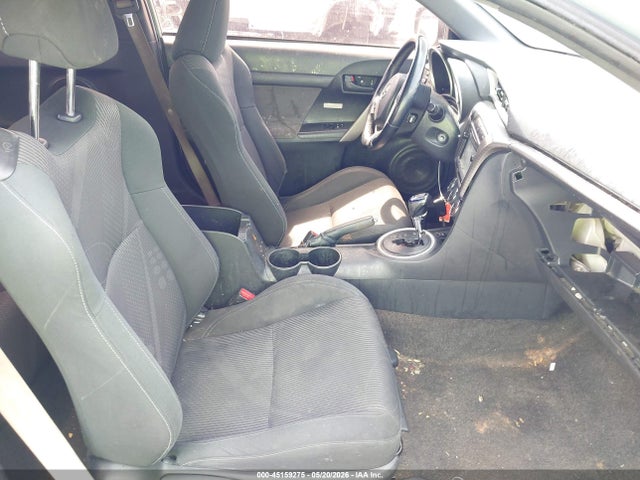 Scion Tc 10 Series 2014 JTKJF5C76E3070495 Image 5