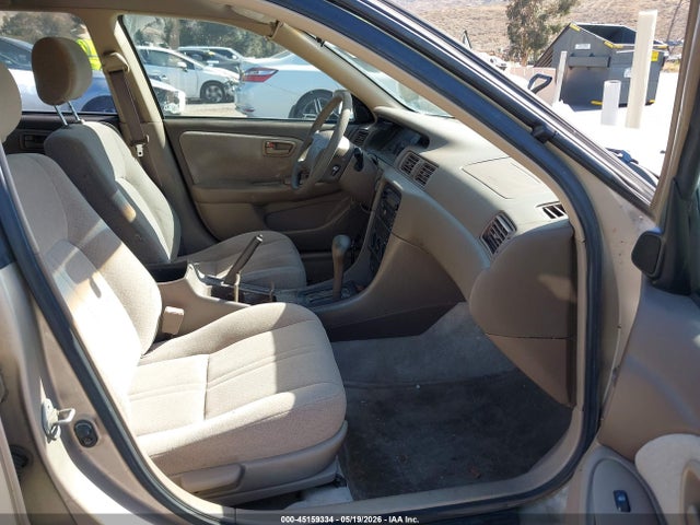 2001 Toyota Camry Le მანქანა იყიდება აუქციონზე, vin: JT2BG22K210603198, აუქციონის ნომერი: 45159334
