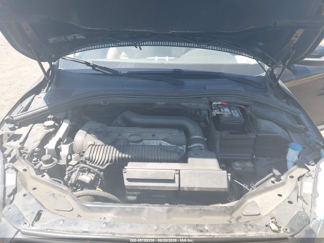 2015 Volvo Xc60 T5 Platinum მანქანა იყიდება აუქციონზე, vin: YV4612RM1F2636123, აუქციონის ნომერი: 45159336