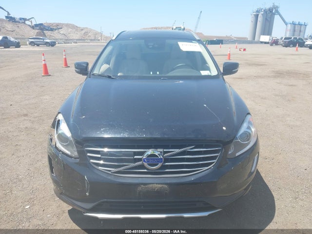 2015 Volvo Xc60 T5 Platinum მანქანა იყიდება აუქციონზე, vin: YV4612RM1F2636123, აუქციონის ნომერი: 45159336