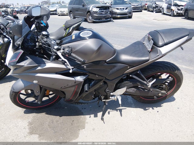 MH3RH06Y3GK012852 Yamaha YZFR3