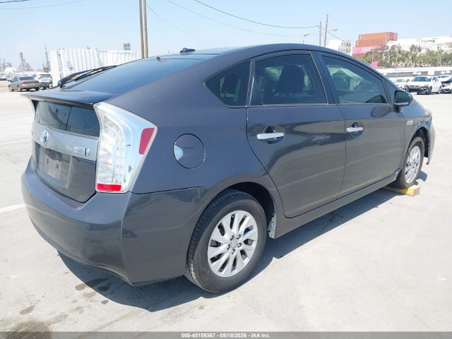Toyota PRIUS PLUG-IN 2015 JTDKN3DP2F3073879 Image 4