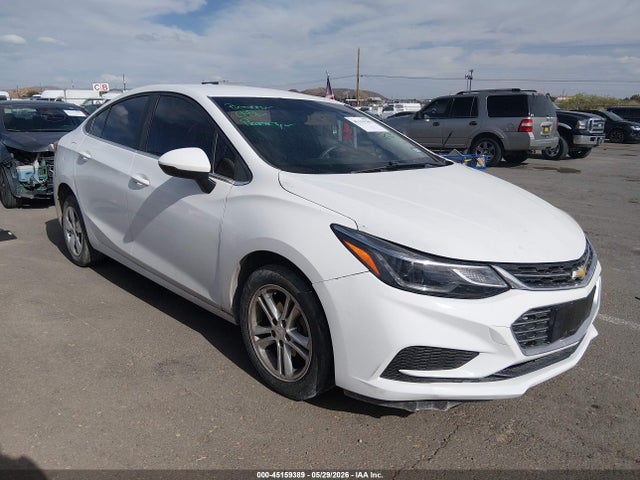Продаж на аукціоні авто 2017 Chevrolet Cruze Lt Auto, vin: 1G1BE5SM1H7106847, номер лоту: 45159389