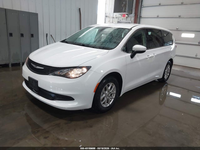 Chrysler Voyager Lx 2021 2C4RC1CG0MR568404 Image 2