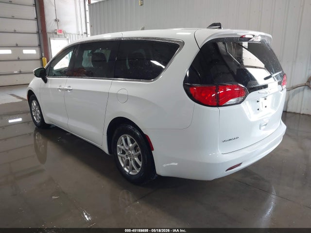 Chrysler Voyager Lx 2021 2C4RC1CG0MR568404 Image 3