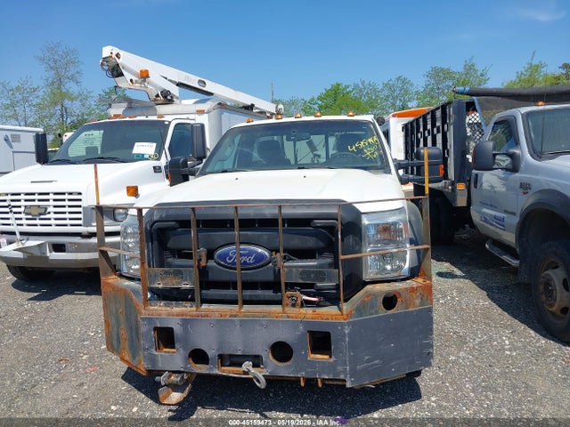 2015 Ford F-550 Chassis Xl მანქანა იყიდება აუქციონზე, vin: 1FDUF5HT0FEB04992, აუქციონის ნომერი: 45159473