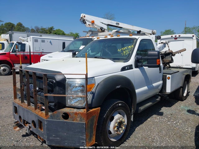 2015 Ford F-550 Chassis Xl მანქანა იყიდება აუქციონზე, vin: 1FDUF5HT0FEB04992, აუქციონის ნომერი: 45159473