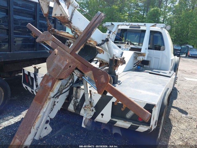 2015 Ford F-550 Chassis Xl მანქანა იყიდება აუქციონზე, vin: 1FDUF5HT0FEB04992, აუქციონის ნომერი: 45159473