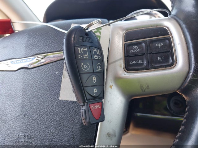 Продаж на аукціоні авто 2015 Chrysler Town & Country Touring-l, vin: 2C4RC1CG4FR506653, номер лоту: 45159515
