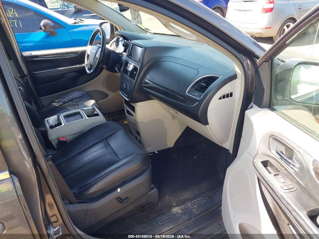 Продаж на аукціоні авто 2015 Chrysler Town & Country Touring-l, vin: 2C4RC1CG4FR506653, номер лоту: 45159515