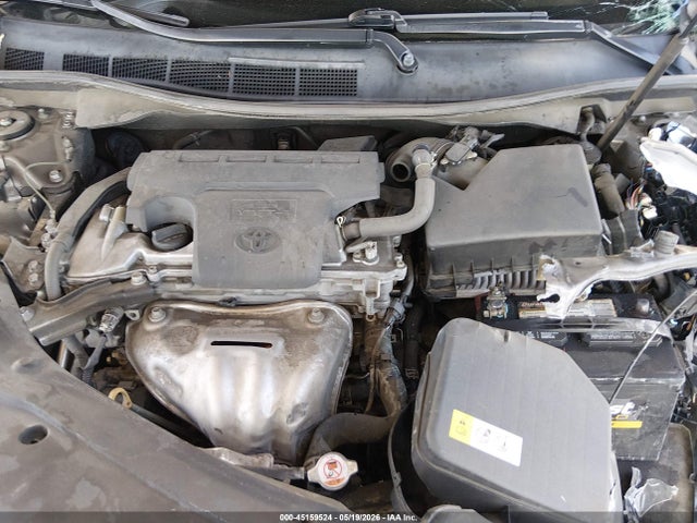 4T1BF1FK2HU643018 Toyota CAMRY SE