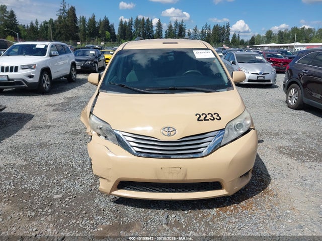 Aukcja sprzedaży 2015 Toyota Sienna Le 8 Passenger, vin: 5TDKK3DC2FS580835, numer aukcji: 45159543