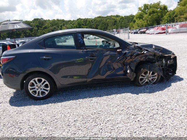 Aukcja sprzedaży 2017 Toyota Yaris Ia, vin: 3MYDLBYV7HY185798, numer aukcji: 45159608
