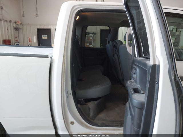 45159620 :رقم المزاد ، 1C6RR6FG2HS614799 vin ، 2017 Ram 1500 Tradesman  4x2 6'4 Box مزاد بيع