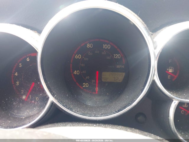 45159629 :رقم المزاد ، 5Y2SL62884Z422413 vin ، 2004 Pontiac Vibe مزاد بيع