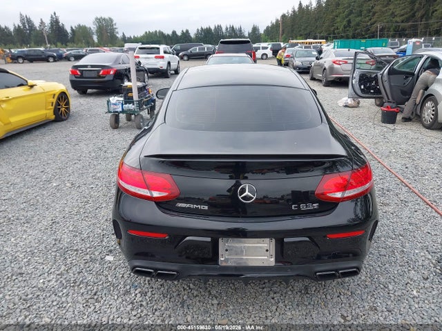 45159630 :رقم المزاد ، WDDWJ8HBXHF493132 vin ، 2017 Mercedes-benz Amg C 63 S مزاد بيع
