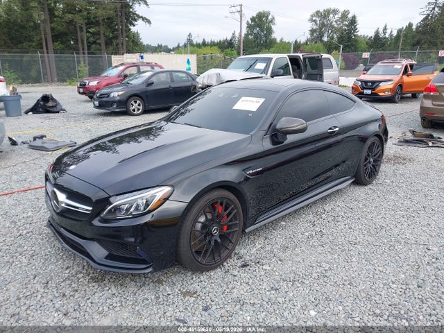 45159630 :رقم المزاد ، WDDWJ8HBXHF493132 vin ، 2017 Mercedes-benz Amg C 63 S مزاد بيع