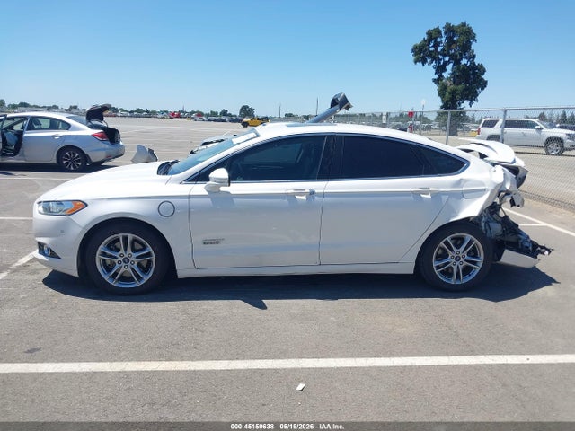 Ford Fusion Energi Titanium 2016 3FA6P0SU2GR115866 Image 15