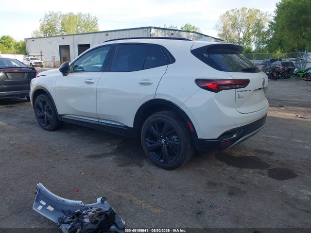 Buick Envision Essence Fwd 2023 LRBFZNR46PD034626 Image 3