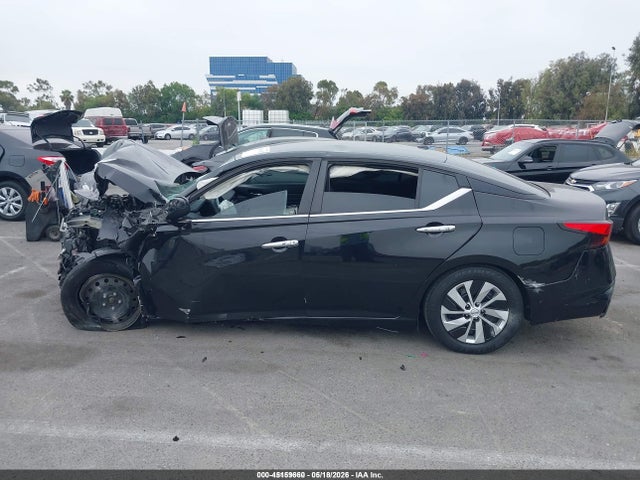 45159660 :رقم المزاد ، 1N4BL4BV2LC204243 vin ، 2020 Nissan Altima S Fwd مزاد بيع