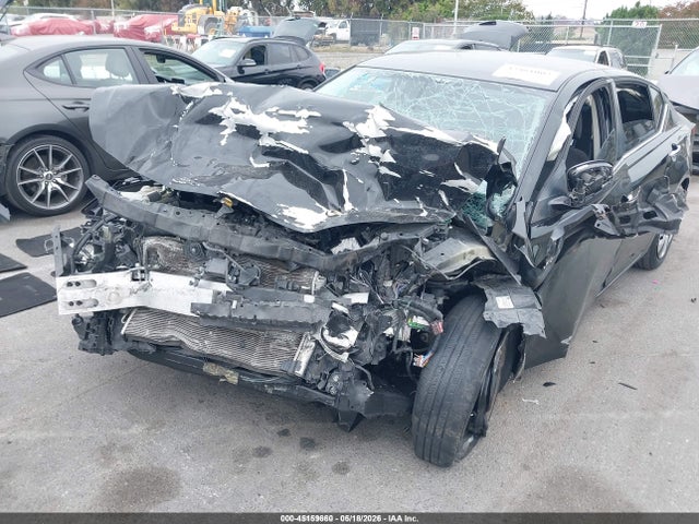 45159660 :رقم المزاد ، 1N4BL4BV2LC204243 vin ، 2020 Nissan Altima S Fwd مزاد بيع