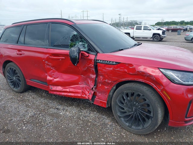 Lincoln Aviator Reserve 2026 5LM5J7WC6TGL12700 Image 6