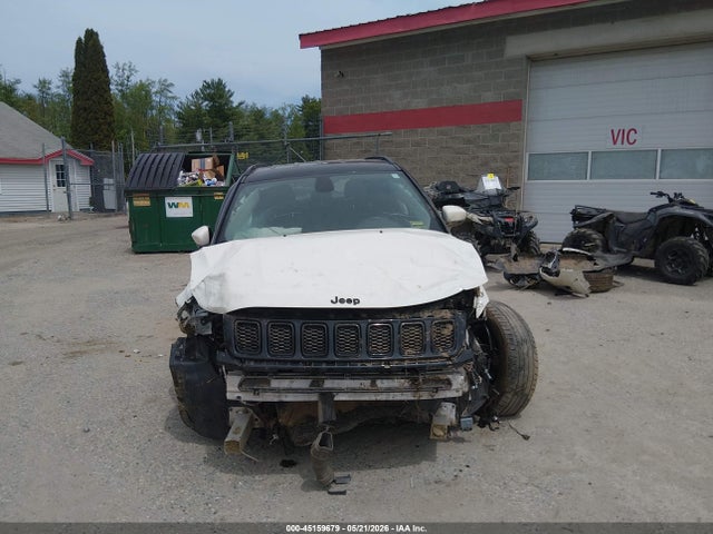 2018 Jeep Compass Altitude 4x4 მანქანა იყიდება აუქციონზე, vin: 3C4NJDBB9JT316204, აუქციონის ნომერი: 45159679