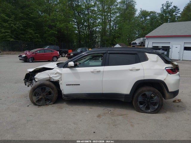 2018 Jeep Compass Altitude 4x4 მანქანა იყიდება აუქციონზე, vin: 3C4NJDBB9JT316204, აუქციონის ნომერი: 45159679